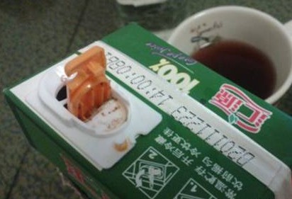 匯源果汁微博曝質量問題 形似腸子網友稱惡心