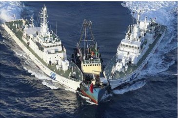日本決定今日放還14名保釣者 保釣船重創無法返航