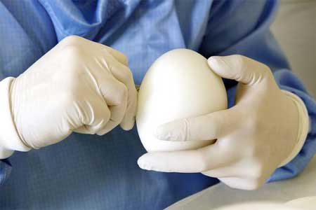 揭乳房硅膠生產全過程 大小各異造完美胸部