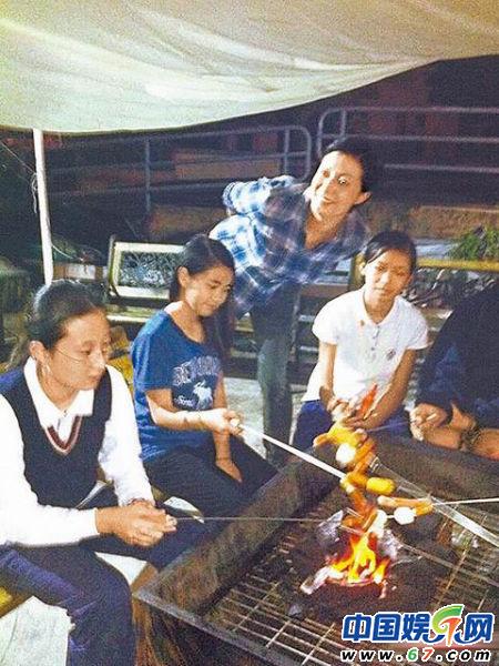 吳綺莉談為成龍生“小龍女”：全因無(wú)知任性