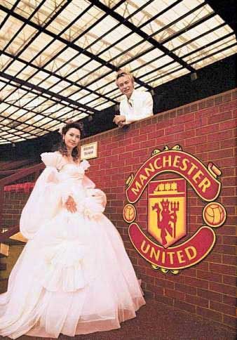男星的老婆是賢內助還是敗家婦