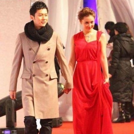 李晨張馨予分手 知情人:認識當晚就同居曾想結婚