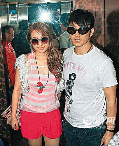 房祖名與內地歌手葉熙祺隱婚 成龍香港封鎖消息