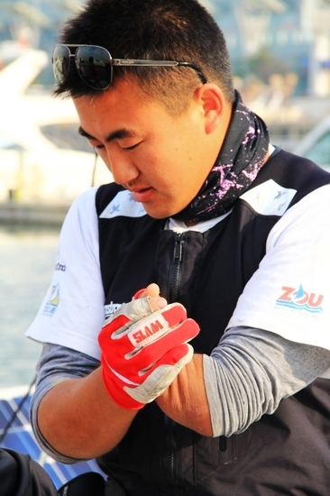 青島獨(dú)臂哥揚(yáng)帆環(huán)游中國海