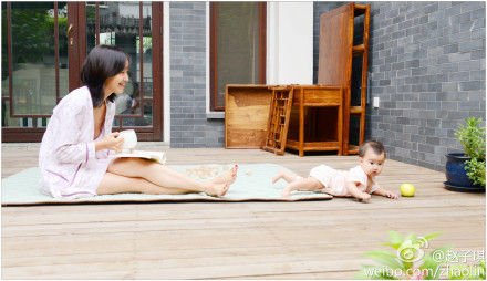 趙子琪再發愛女萌照