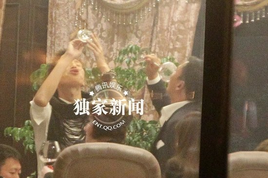 安以軒上海慶生圈內好友齊聚祝壽 舉杯豪飲醉態百出