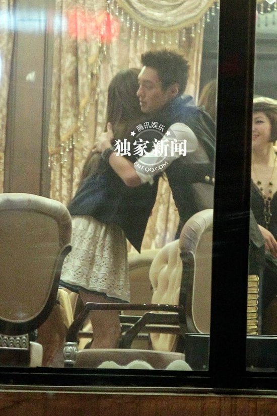安以軒上海慶生圈內好友齊聚祝壽 舉杯豪飲醉態百出