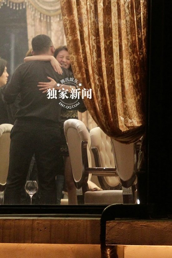 安以軒上海慶生圈內好友齊聚祝壽 舉杯豪飲醉態百出