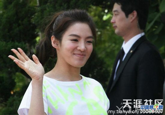 韓國一線女星暴丑真容 網友驚呼驚天換臉