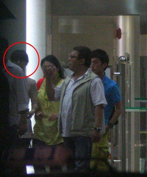 女星進了夜店就狂放無限啊！
