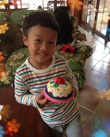 孫悅5歲可愛(ài)兒子近照曝光 儒商老公背景揭秘