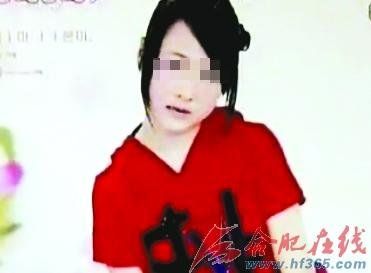 高三女生街頭遭割頸 嫌犯指認現(xiàn)場遭千人追打