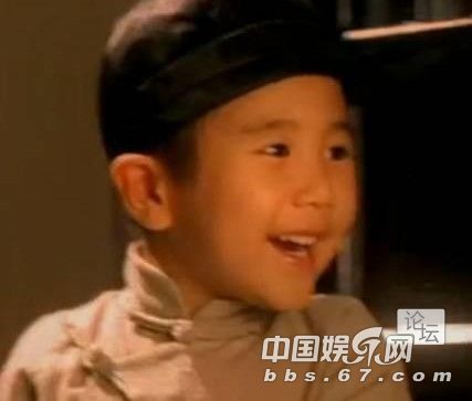 黑芝麻糊廣告里的小男孩 如今再次證實歲月的是把殺豬刀