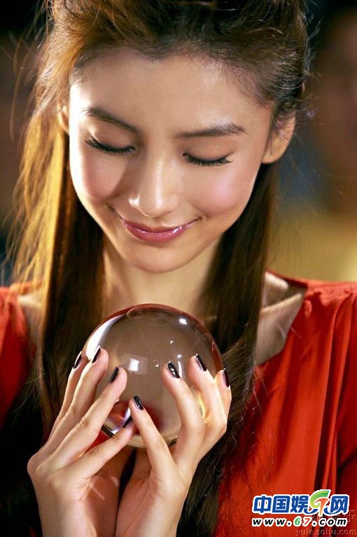 盤(pán)點(diǎn)美少女系絕世容顏 Angelababy驚艷出眾