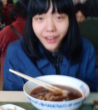 吳莫愁否認與哈林談戀愛