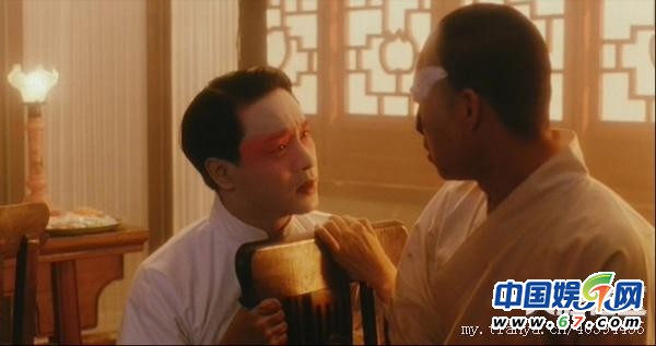 那些熒屏上的“基情戲”:張國榮梁朝偉成經典