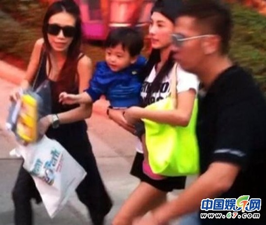 張柏芝小兒子近照曝光 長發小Q似文靜女孩