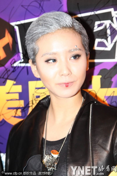 萬圣節派對群魔亂舞 劉雨欣秀豪乳藍燕搔首弄姿