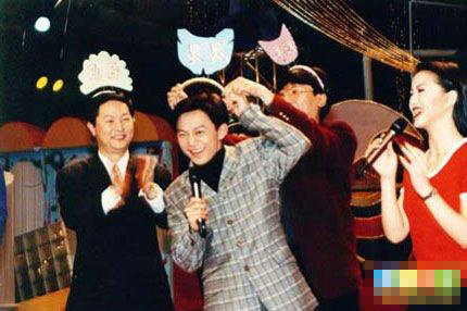 《快樂大本營》風(fēng)雨15年揭秘 李湘“7年之癢”謝娜三進三出