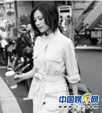 高圓圓海量街拍穿搭私照 網友：太有范兒了！