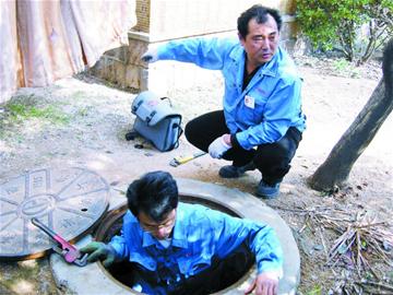 青島9成用熱戶暖氣片已發熱