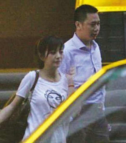 明星富商緣 傳周迅拿下地產大腕