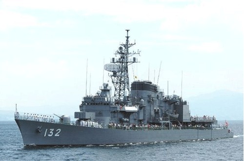資料圖：日本海上自衛(wèi)隊佐世保基地所屬的“朝雪”號護衛(wèi)艦。