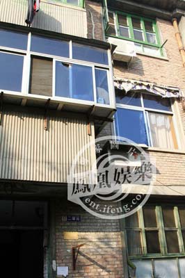郭晶晶祖屋被拆祖墳荒蕪 曾低調返鄉祭祖立碑(組圖)