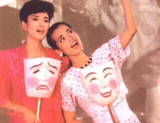揭秘女星從情同姐妹到反目成仇內幕
