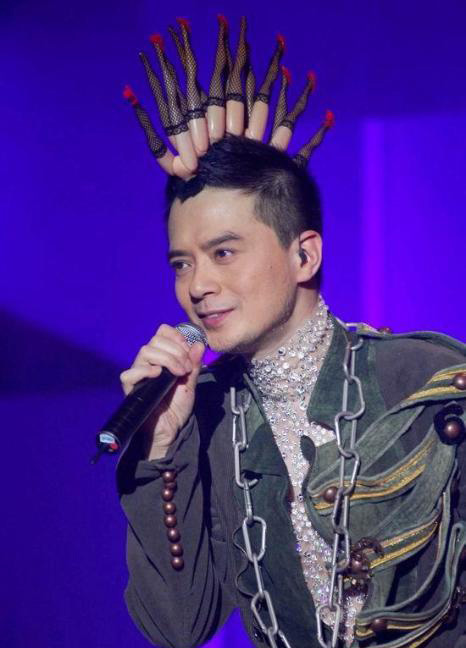 明星演唱會上各種內涵圖 雷死了