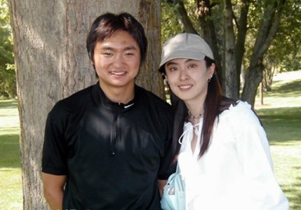 網友曬王祖賢合影 素顏賣萌清秀迷人