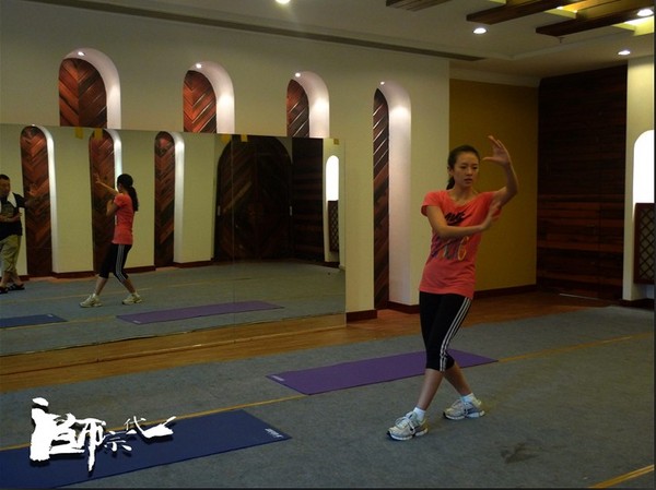 梁朝偉、章子怡、張震“拜師學藝”苦練功 《一代宗師》四大拳派戰(zhàn)江湖