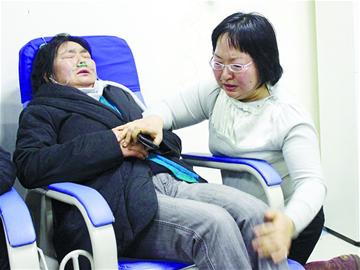 公交女司機(jī)故意氣乘客 稱自己眼睛用來喘氣