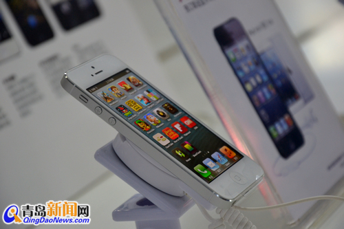 iphone5青島首發 圖解新一代智能利器