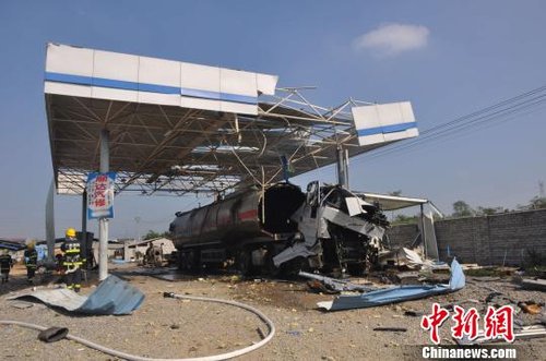 爆炸現場。黃祖華攝
