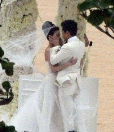 大S汪小菲情侶裝“飛躍”長城 曝婚后恩愛細節(組圖)