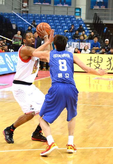 雙星斬首信心爆棚 麥蒂放言堅守青島