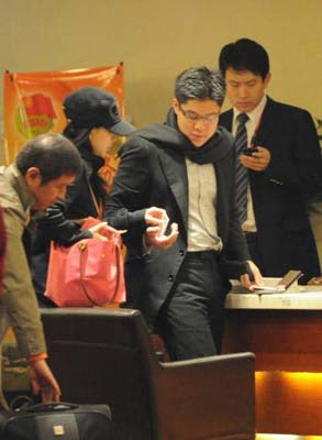 郭晶晶身材發福孕味十足 揭霍家3代豪門愛情