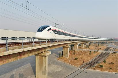 青島2012年度十大經(jīng)濟、民生事件