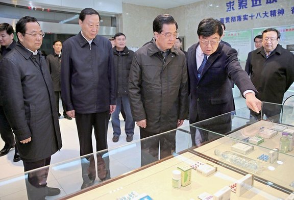 胡錦濤闊別34年后回鄉不封路