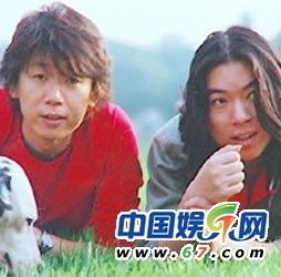 宋丹丹高考遇初戀導致落榜 揭秘明星考試趣聞及青澀照