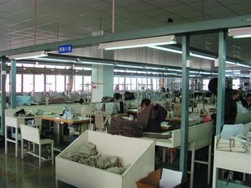 島城紡織、外貿(mào)加工企業(yè)缺工嚴重 不少工人春節(jié)后還返鄉(xiāng)不歸 春節(jié)前后企業(yè)招工最頭疼