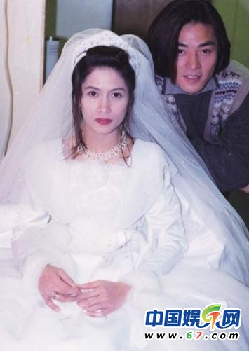揭鄭伊健三段情史 與蒙嘉慧完婚終結“七年”魔咒