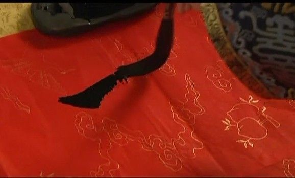《甄嬛傳》經典穿幫鏡頭遭吐槽 孫儷蔣欣后宮嬪妃玩穿越