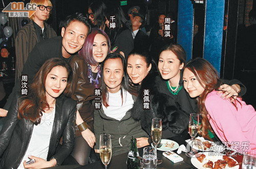 楊千嬅39歲生日宴內場曝光 老公送熊抱眾星捧場