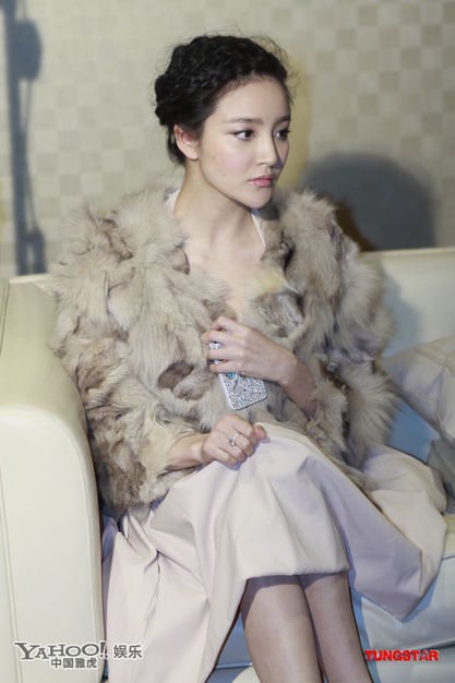 女星“不慎”瞬間 心機深沉啊