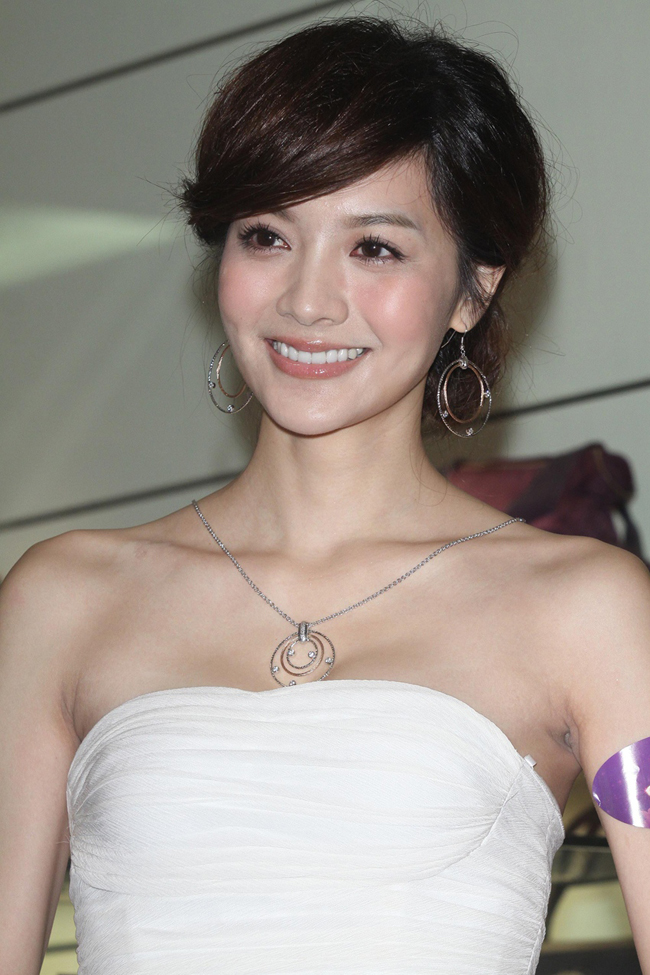 迷奸案女主角吳亞馨復出