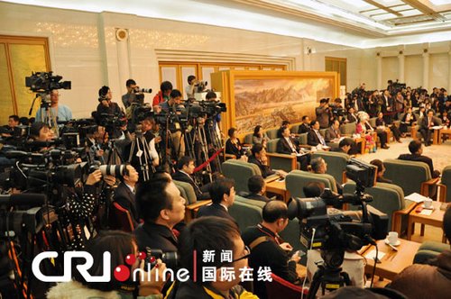 重慶代表團回應薄熙來案：目前正在依法審理