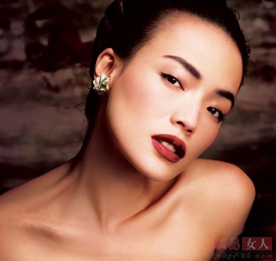 2013娛樂圈整容新標本：甄嬛眼柳巖胸舒淇嘴 