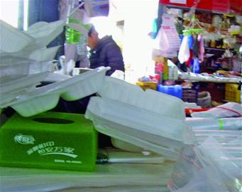 禁用14年的發泡塑料餐盒解禁 市場多三無產品